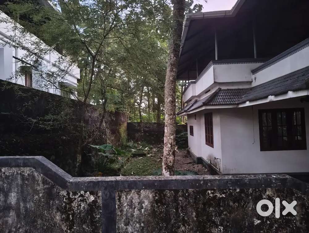 7 cent and house with 3 bhk for sale