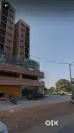 1939 feet Commercial Showroom on Rent. Suitable Any purpose.