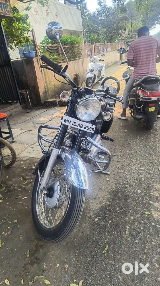 Royal Enfield standard