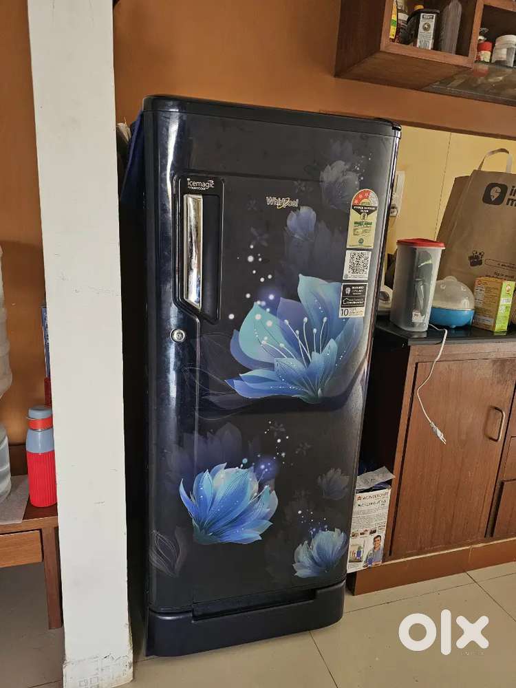Whirlpool 192L refrigerator with Stabilizer