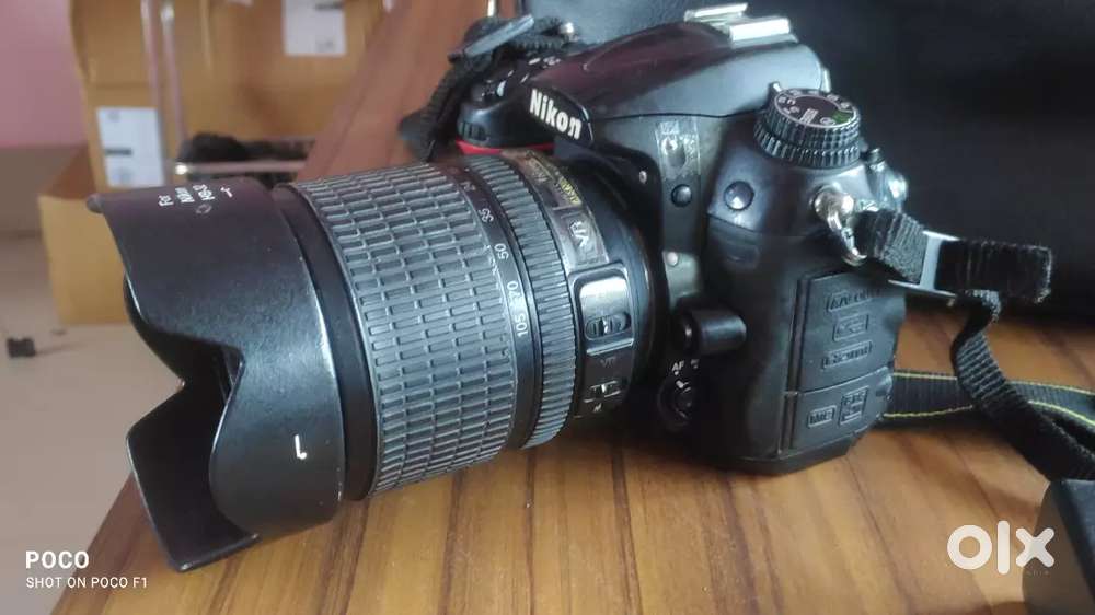 Camera D7000 Nikon 18-105mm ke sat