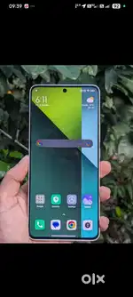 Redmi note 13 Pro 5g 8 Mahina old hai box se aur charger hai