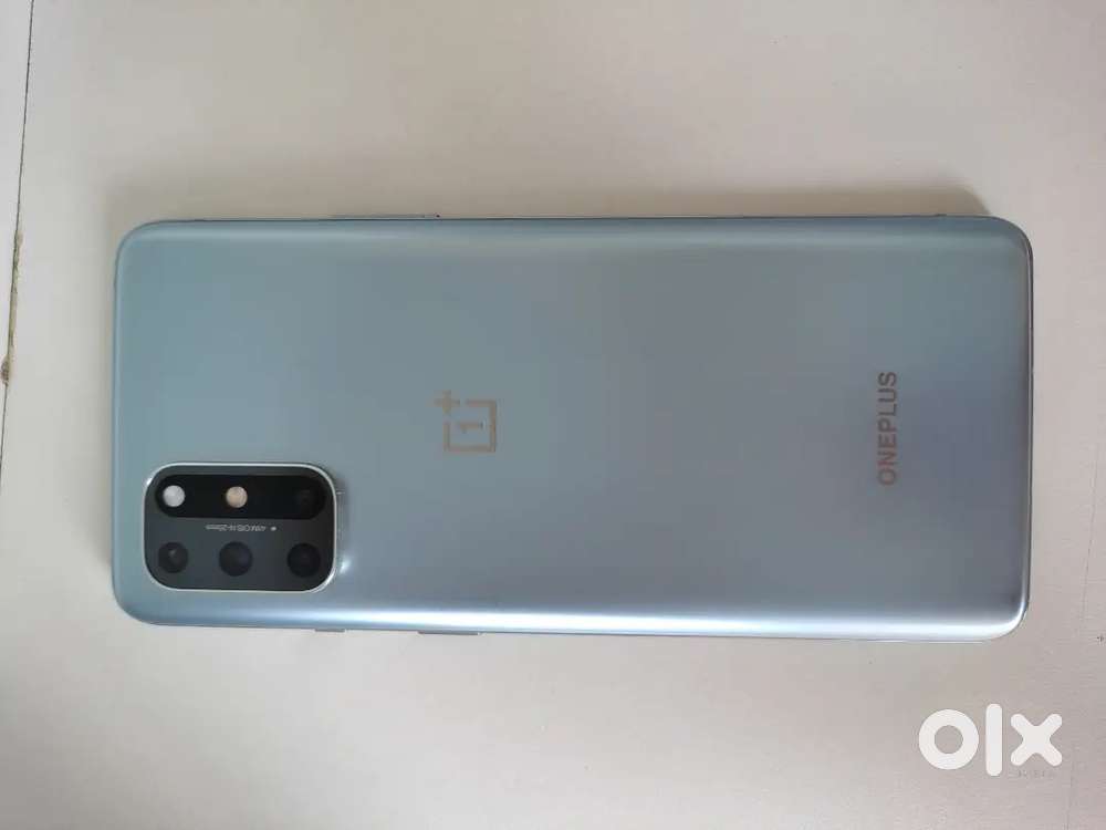 1+8t 12/256 5G superb condition neet and clean phone me koi kami nahi