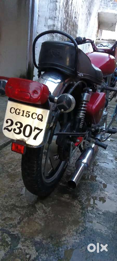 Bullet royal enfield 2013