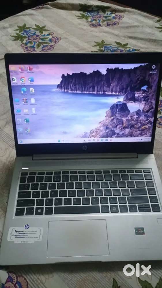 Laptop In excellent condition with 1 year service warranty