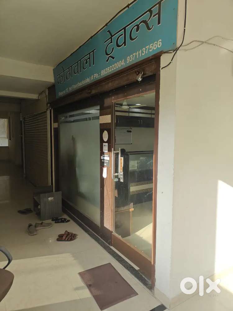 Hakimi Mansion itwari