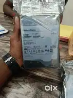 HARD DISK DRIVE  (HDD)