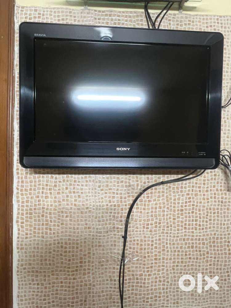 SONY BRAVIA LCD TV 36”