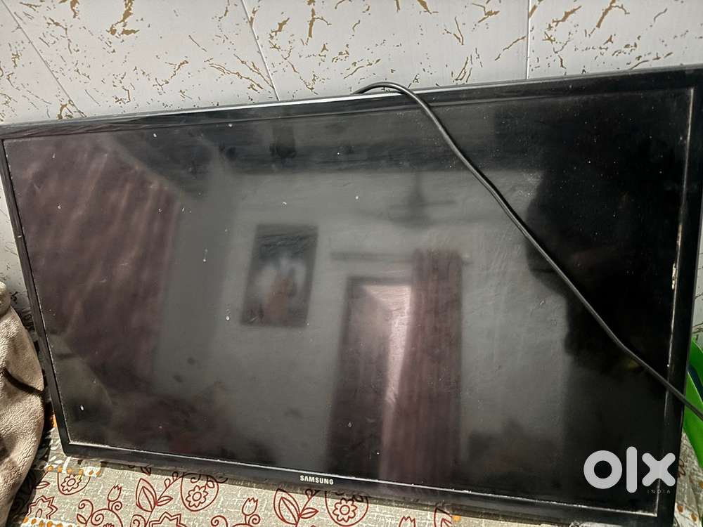 LCD TV in Good Condition
