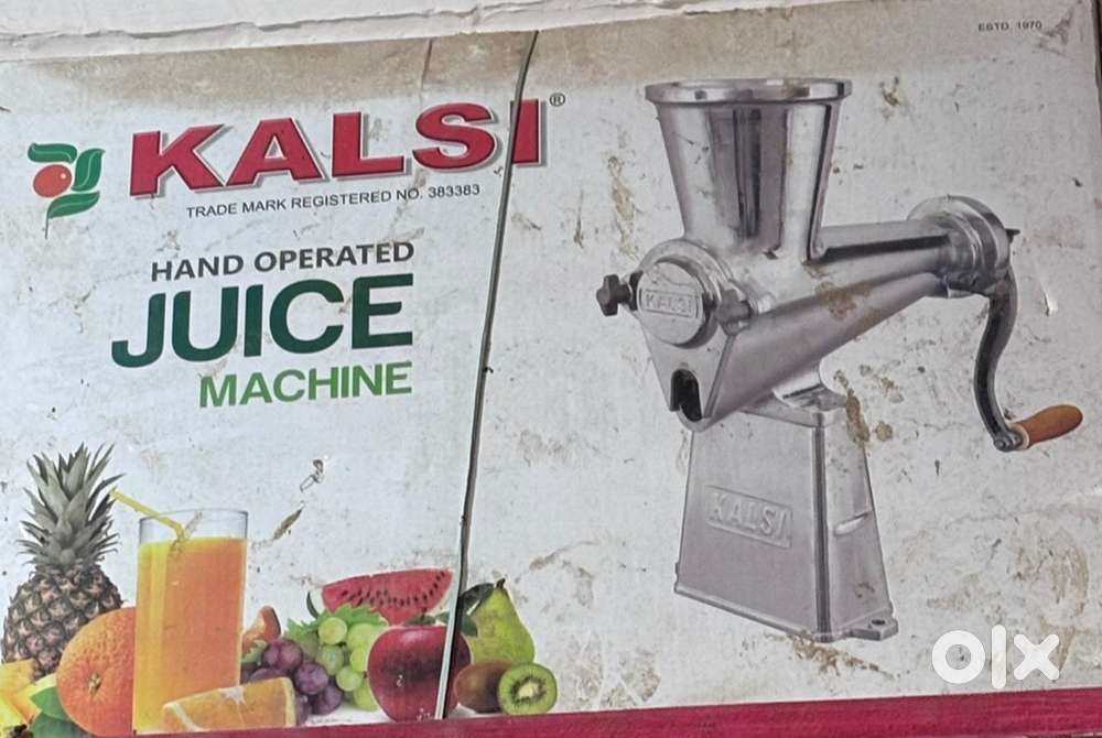 Juicer machine hand operated