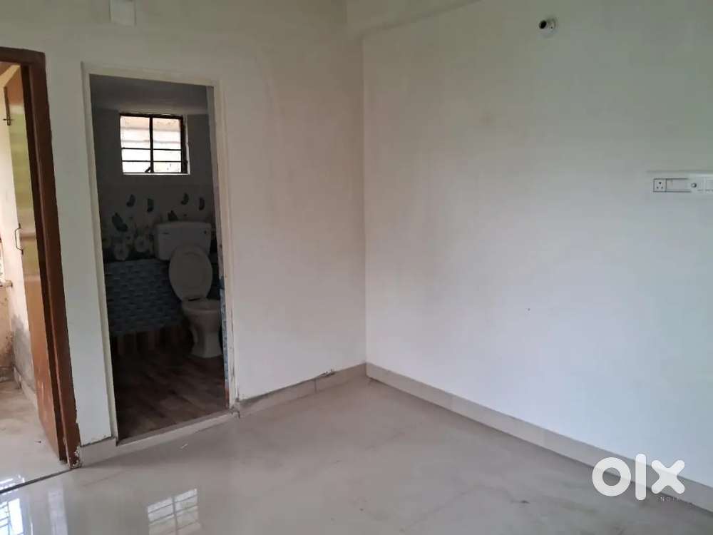 A beautiful 2 BHK ready to move flat in Barasat