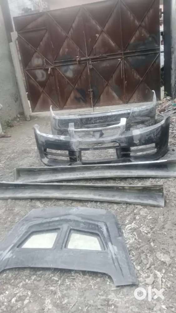 Mitsubishi Lancer bumper and bonnet kit