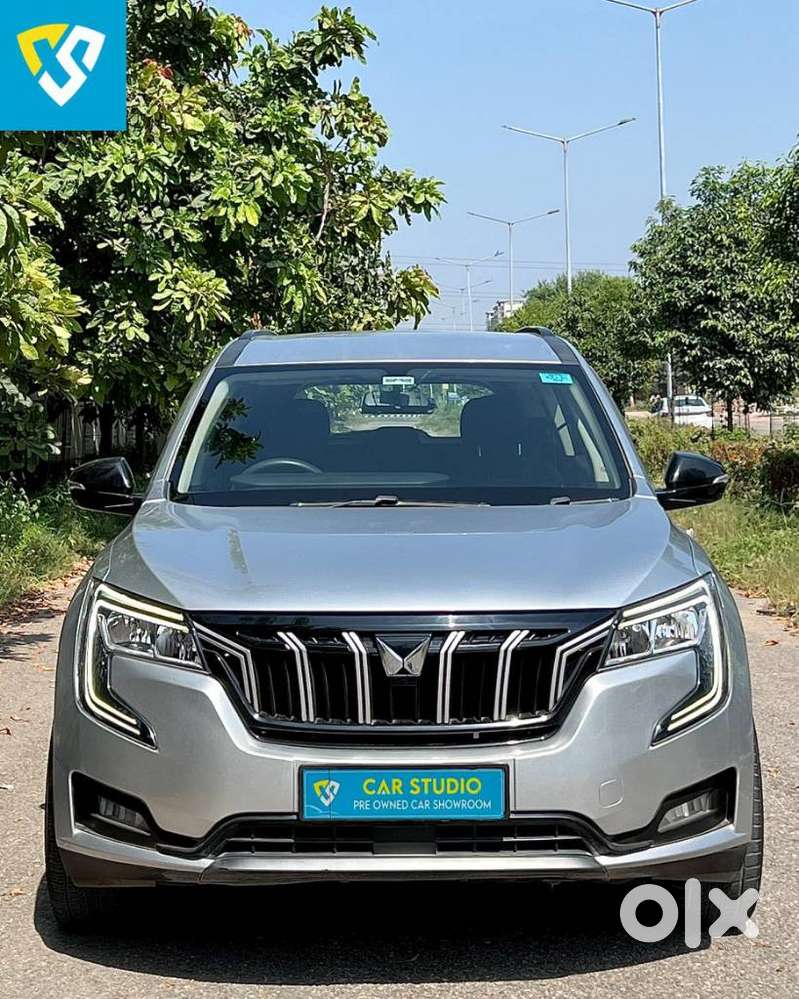 Mahindra XUV700 2.0 AX 3 Petrol AT 5 Str, 2021, Petrol