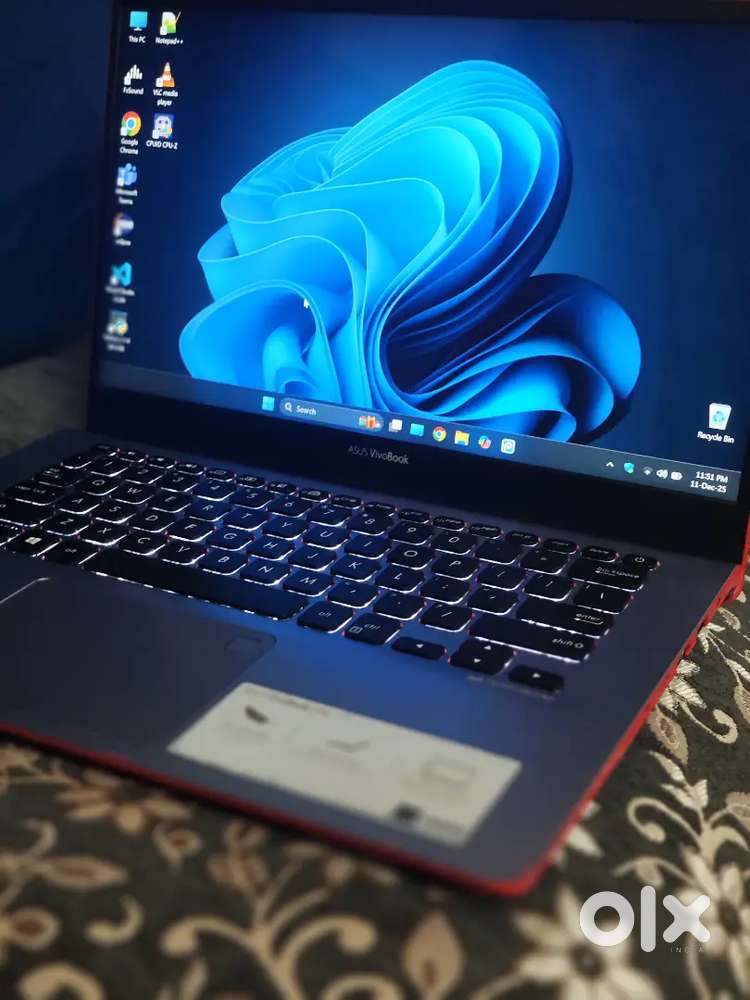 Asus vivobook Laptop