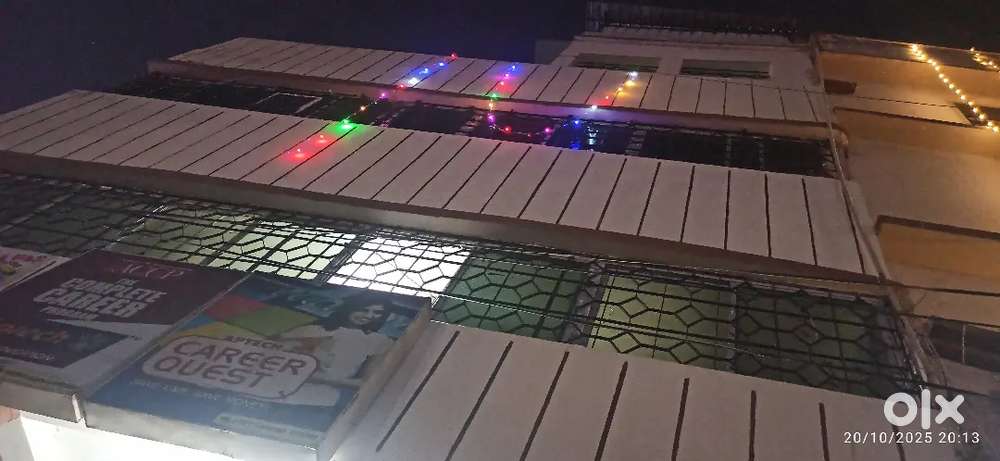 Tolet for single furnished room lalpur