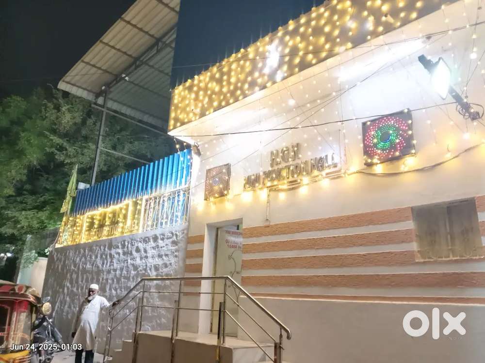 Building available for Rent