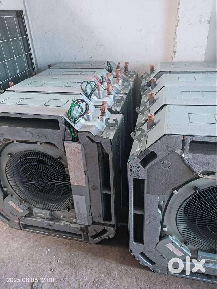 DAIKIN 18 HP HOT N COLD VRV AVAILABLE FOR SALE,MFG DATE 2023,VERY LESS