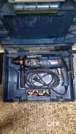 BOSCH ROTARY HAMMER DRILL 28MM