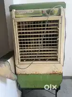 Heavy body Cooler along with stand of supreme company