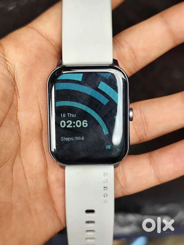 BOULT SMARTWATCH Sp02