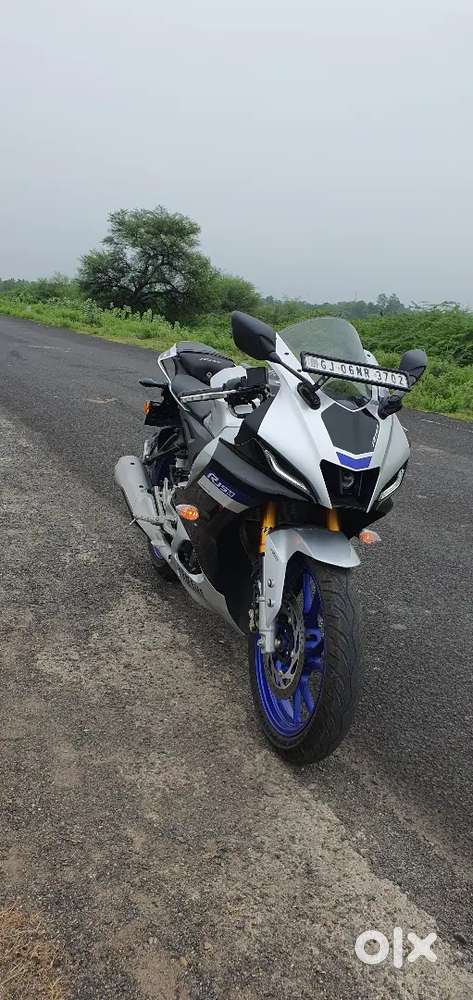 Fresh condition yamaha R15m with only 3400 km done .