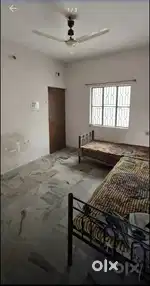 Tenament for rental for Students and Beachlers only