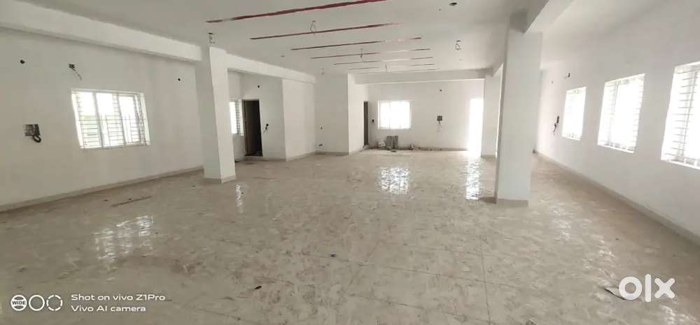 3000sqft office space for Rent in near to Race course.