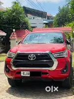 Toyota Hilux 2.8 High 4X4 AT, 2023, Diesel