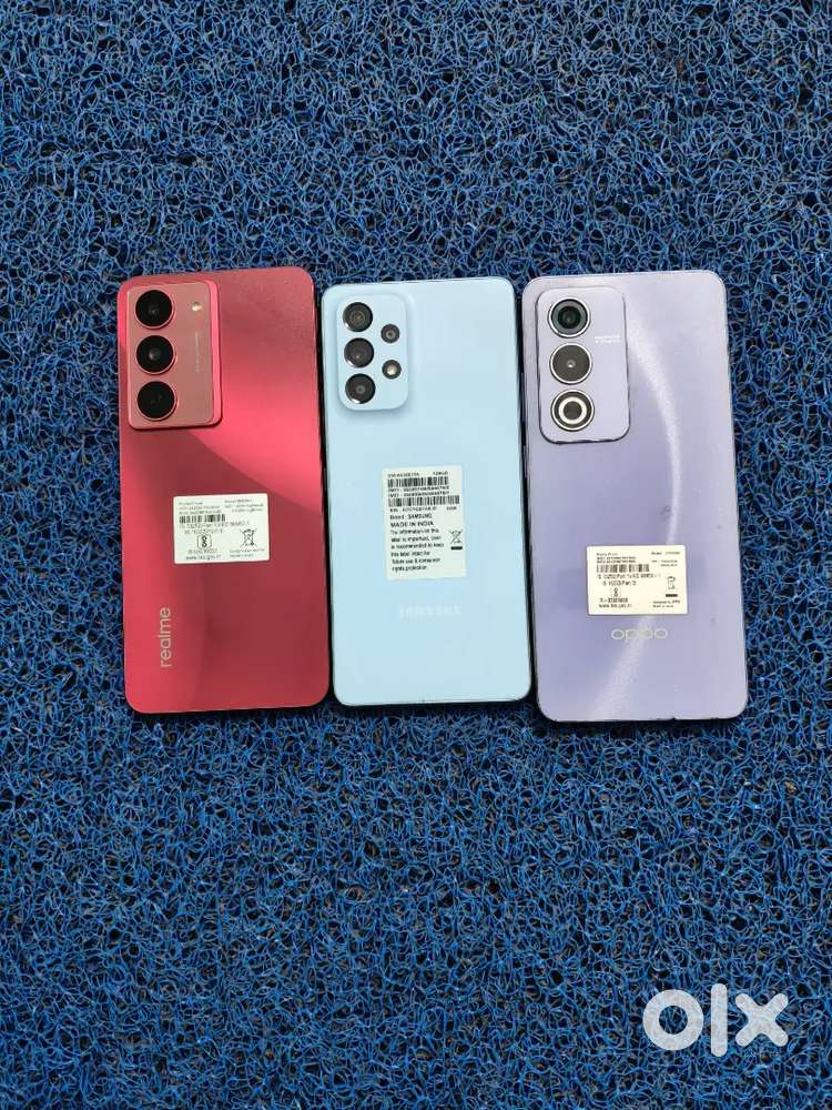 Mobile  paka condition all original