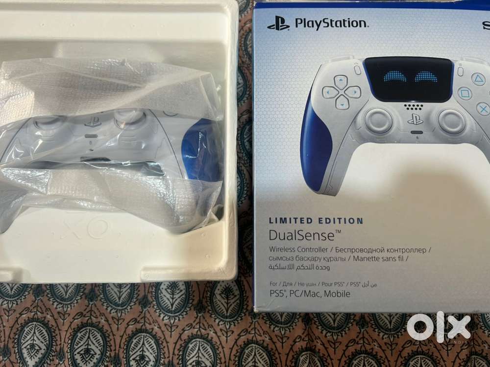 Ps5 Astrobot controller