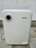 PHILIPS AIR PURIFIER IN GOOD CONDITION