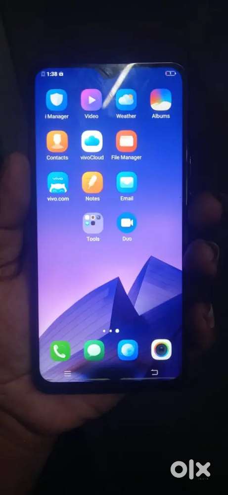 Vivo y95 4/64 display shade down side otherwise working condition