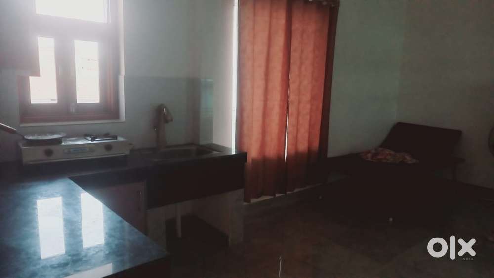 One BHK FOR RENT WITH KITCHEN AND WASHROOM