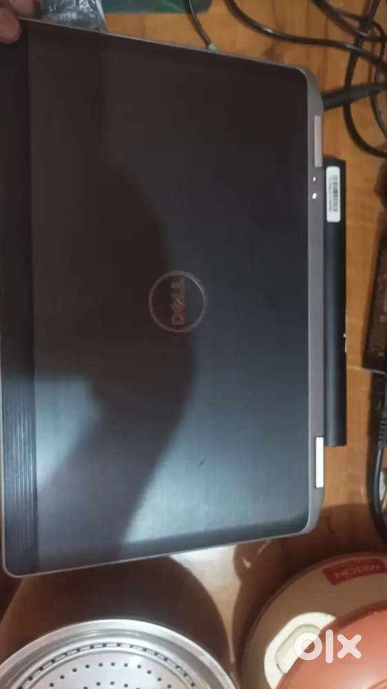 Ham apna laptop bhej rahe hain