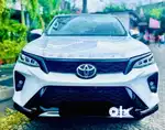 Toyota Fortuner Legender 4X4 AT 2.8, 2021, Diesel