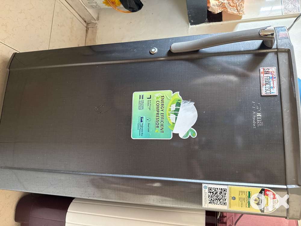 Croma fridge
