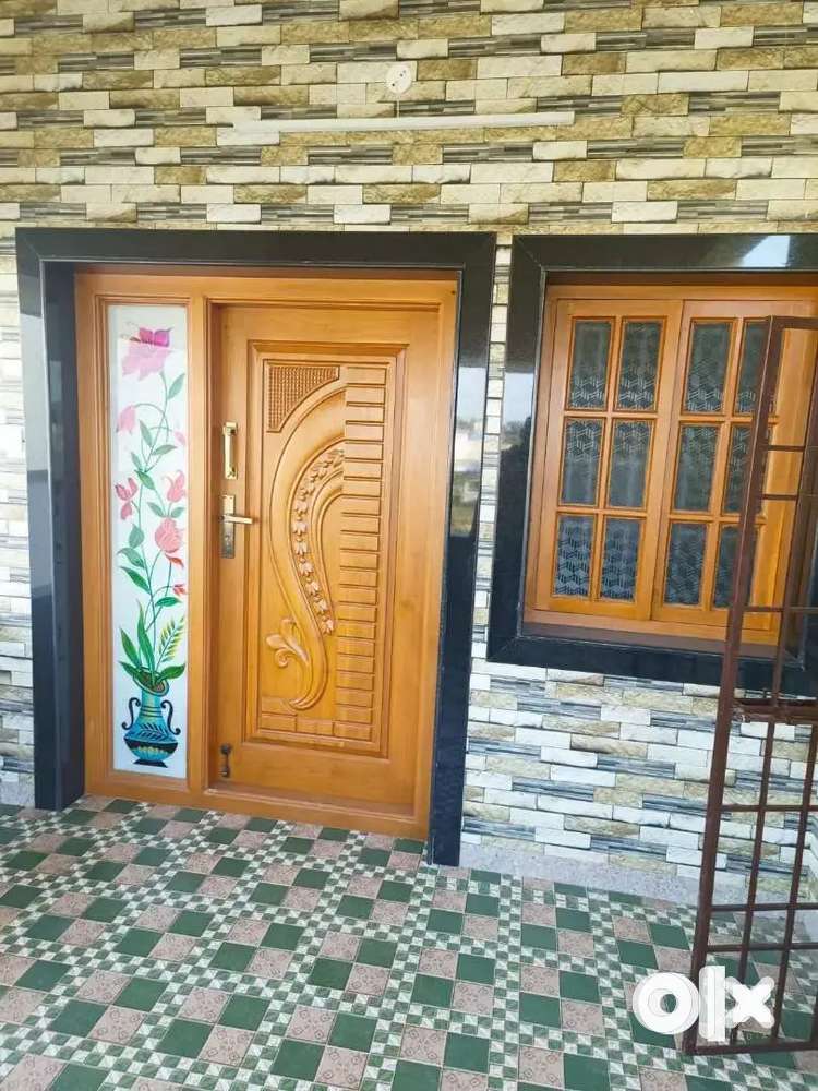 Ramasamy illam first floor for rent.