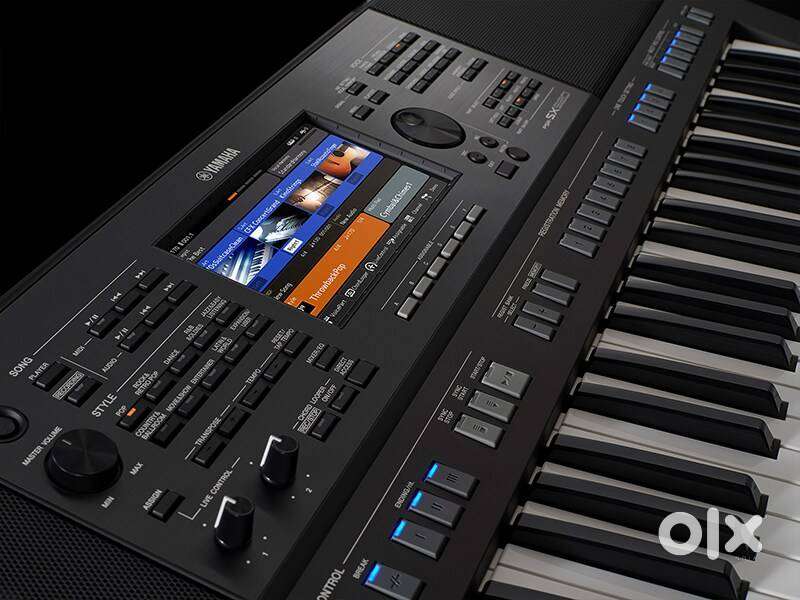 Yamaha PSR SX920 ELECTRONIC KEYBOARD FOR RENT