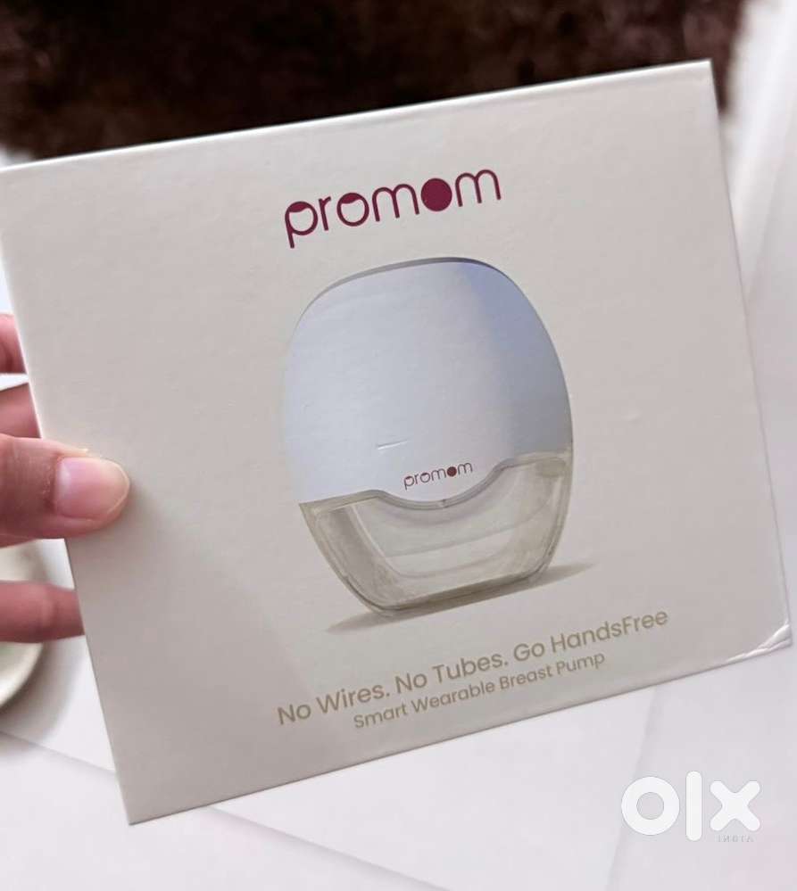 Electric handsfree breast pump