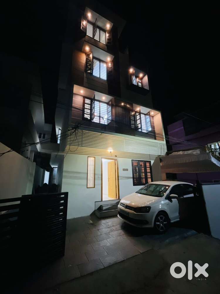 2Bhk(Furnished)apartment for rent near medicalcollage junction