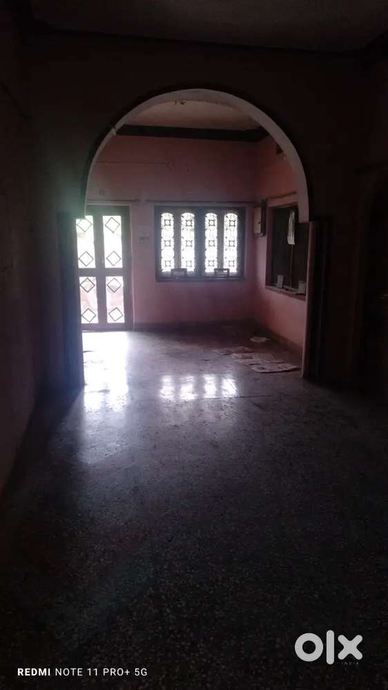 2BHK Flat for Rent – Big Living room/hall , Balcony & Modern Kitchen