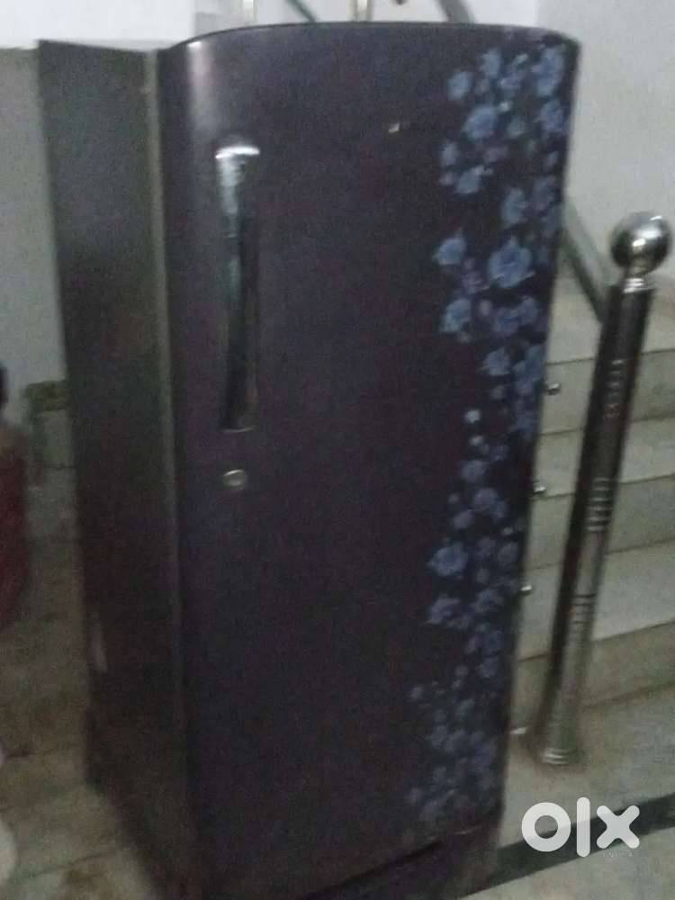 Fridge for sell good condition