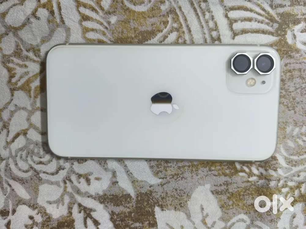 11 super condition phone