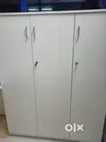 75 mm workstation OFFICE TABLE IN CHENNAI