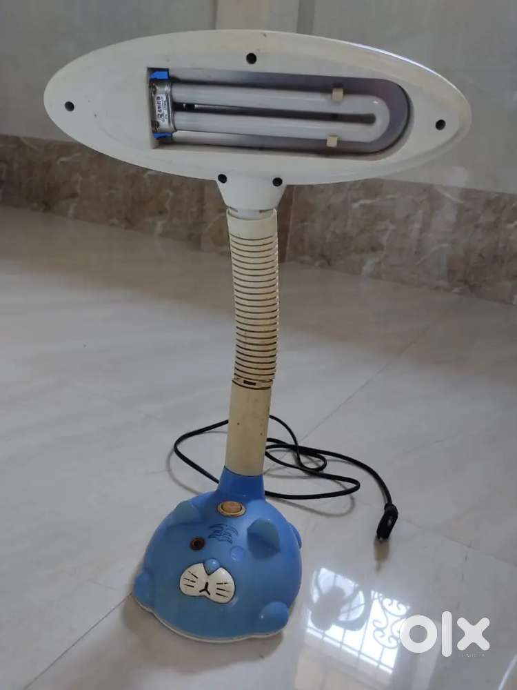 Table lamp for children