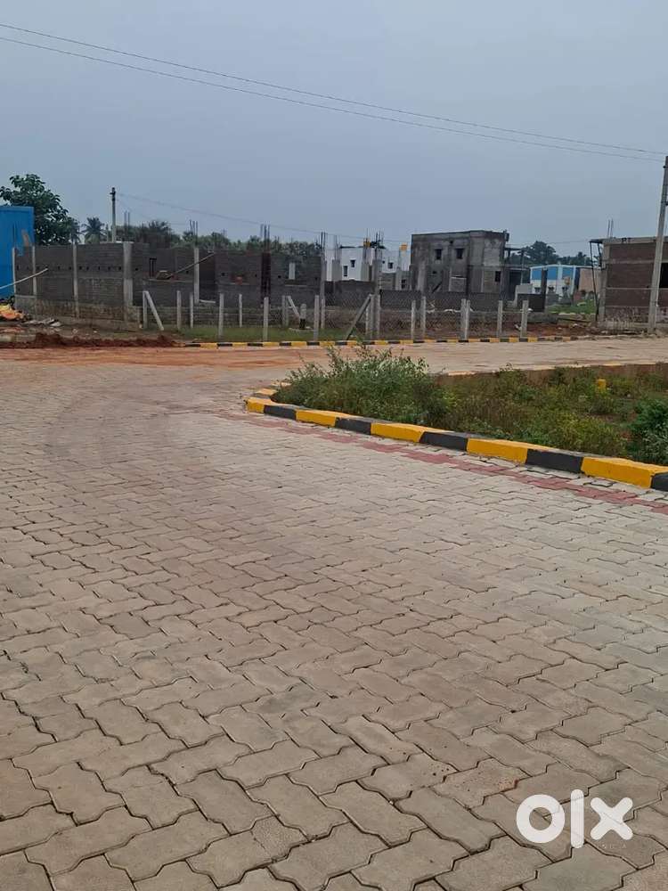LOW RATE,2400sq FARM LAND LAYOUT REDHILLS REVATHI STORES JUST 4.5KM