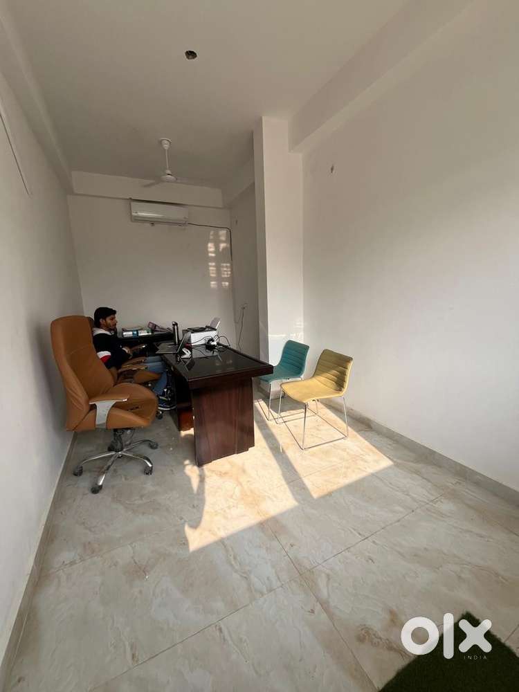 Shop available for sale 30 gaj in Noida extension west sector 1