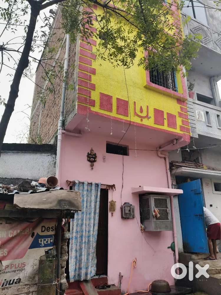 Patewala ghar mai 3 floor ka