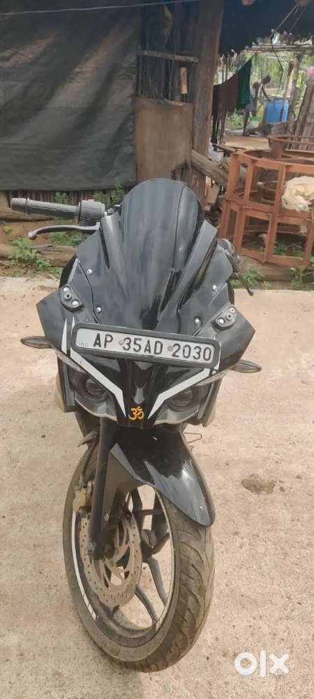 Bike selling super condition good pickup