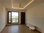 For sale 1 Kanal house triple storey house sector 40 chd